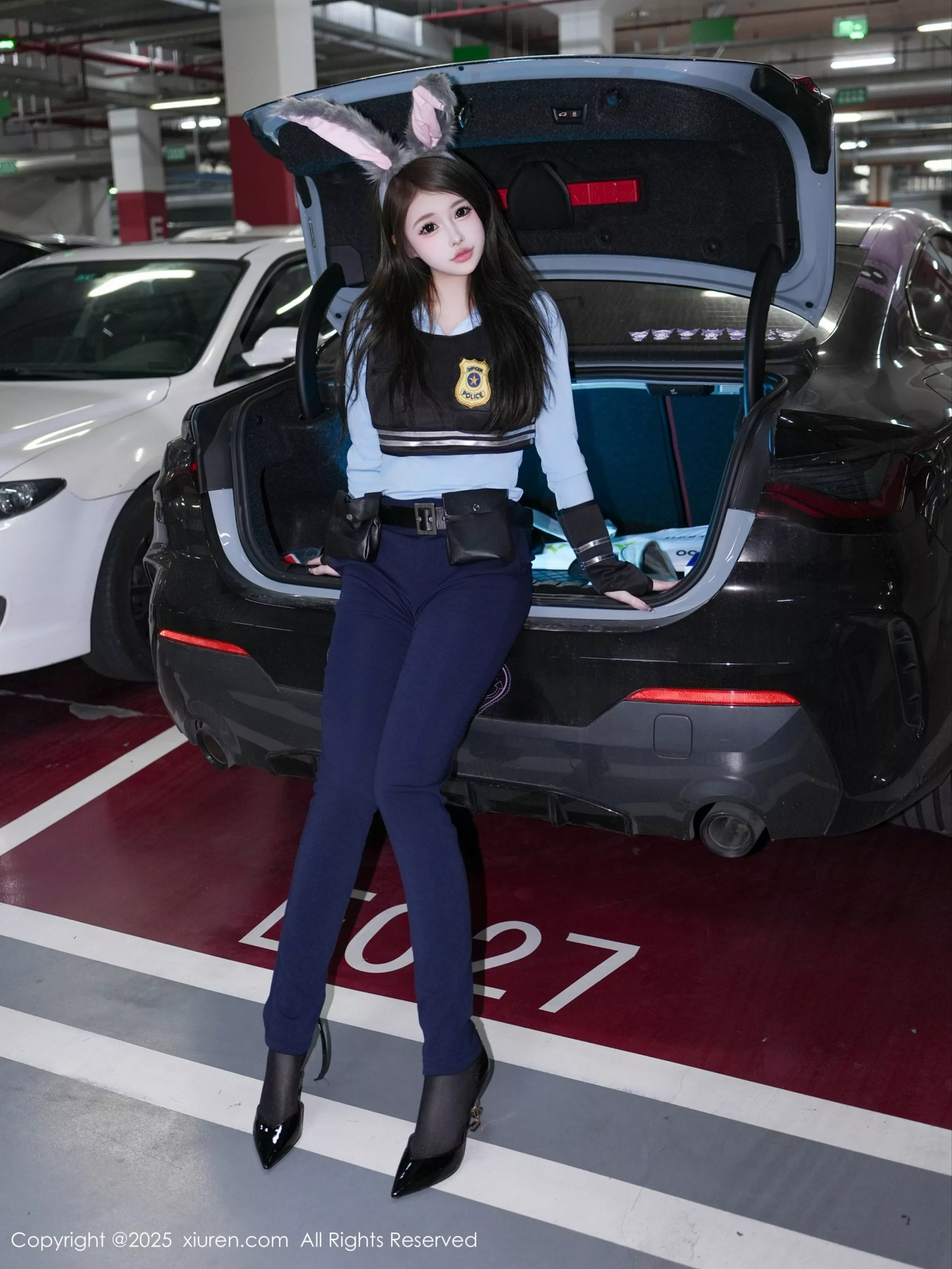 [XiuRen秀人网] 2025.04.16 No.10158 甜妮 黑色制服诱惑 性感写真 [69+1P]