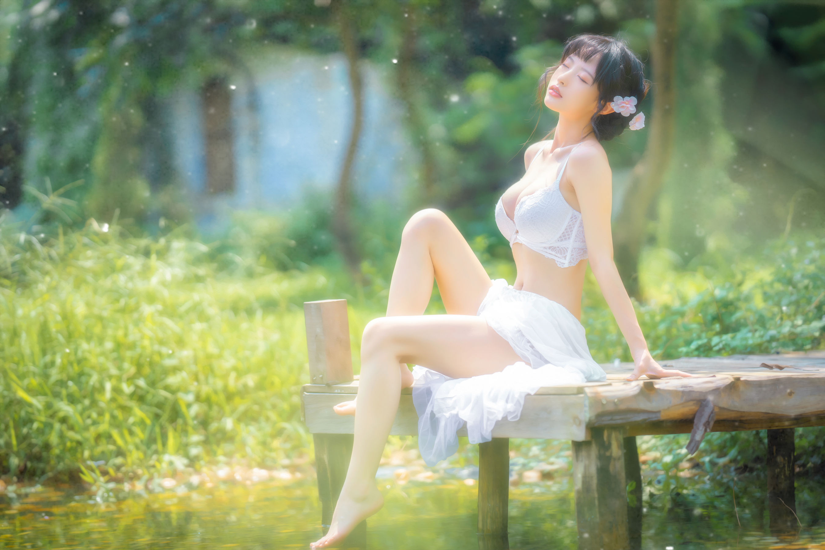 [COSPLAY] 清水由乃 蕾丝花园