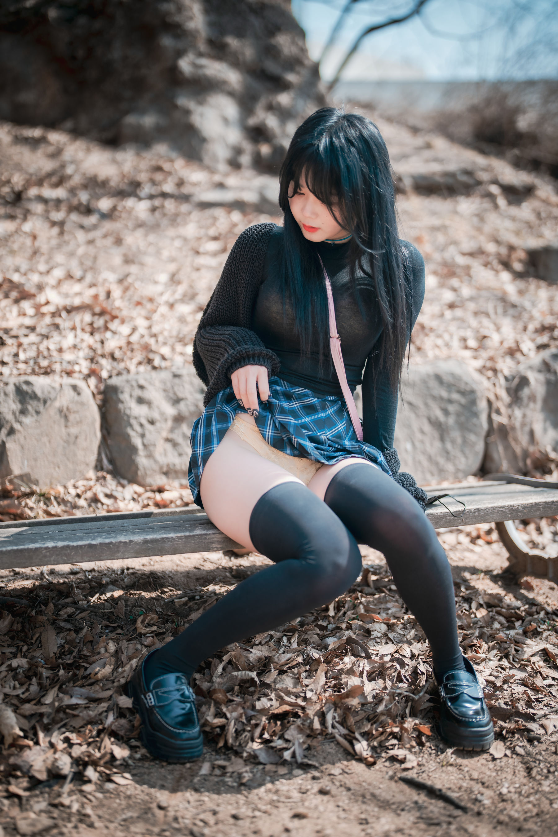 [DJAWA] Zia – Early Spring Walk in March [141P]